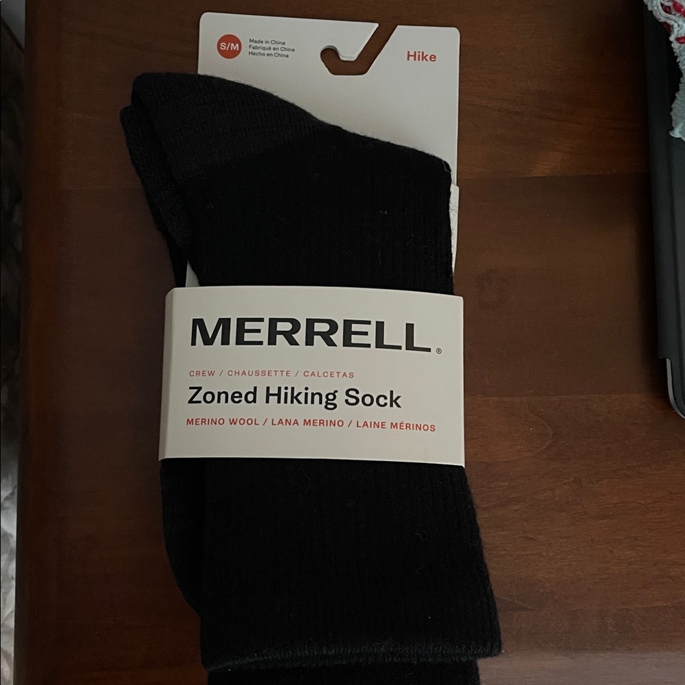 Merrell Zoned Hiking Crew Socks. Black. (1) Pair. NEW! Unisex Size S/M - Picture 2 of 7